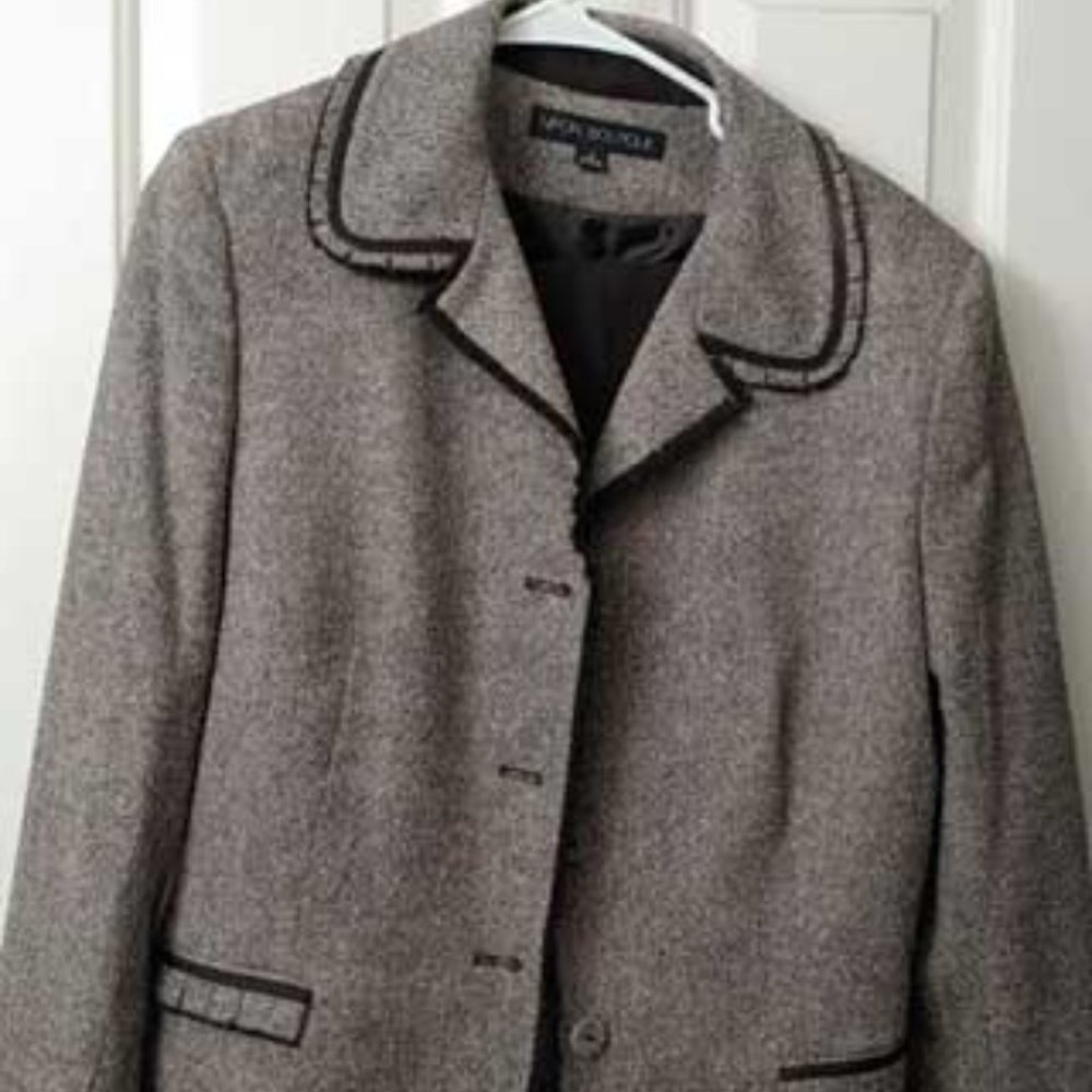 Nipon Botique Brown Blazer and Pant Suit- Sz 12